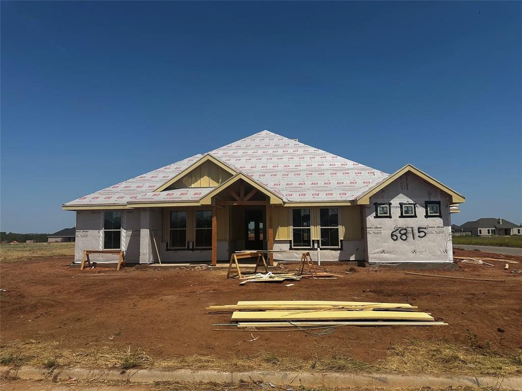 Front exterior of a new home in , Abilene, TX, highlighting curb appeal (Image 1). Front exterior of a new home in , Abilene, TX, highlighting curb appeal (Image 1).