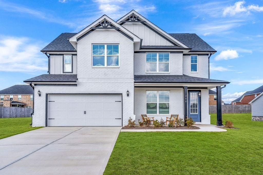 Front exterior of a new home in , Commerce, GA, highlighting curb appeal (Image 1). Front exterior of a new home in , Commerce, GA, highlighting curb appeal (Image 1).