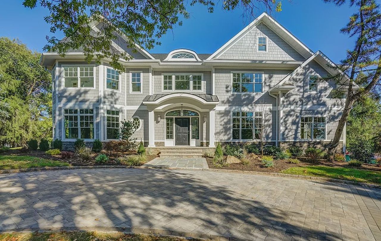 A showcase of a new construction home by Norso Companies, highlighting their design and quality (Image 2). A showcase of a new construction home by Norso Companies, highlighting their design and quality (Image 2).