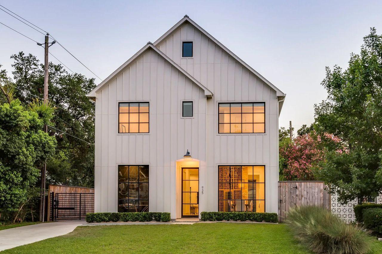 A showcase of a new construction home by Legion Builders, highlighting their design and quality (Image 2).