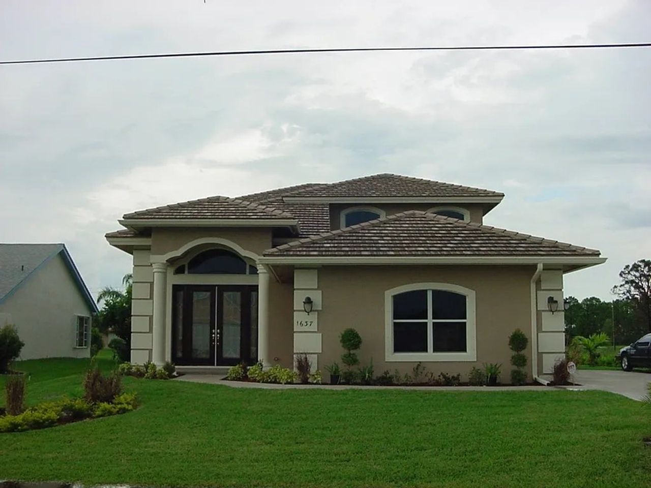 A showcase of a new construction home by Tudor Builders Inc, highlighting their design and quality (Image 2).