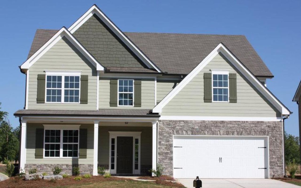 A showcase of a new construction home by Robinson Builders, highlighting their design and quality (Image 2). A showcase of a new construction home by Robinson Builders, highlighting their design and quality (Image 2).