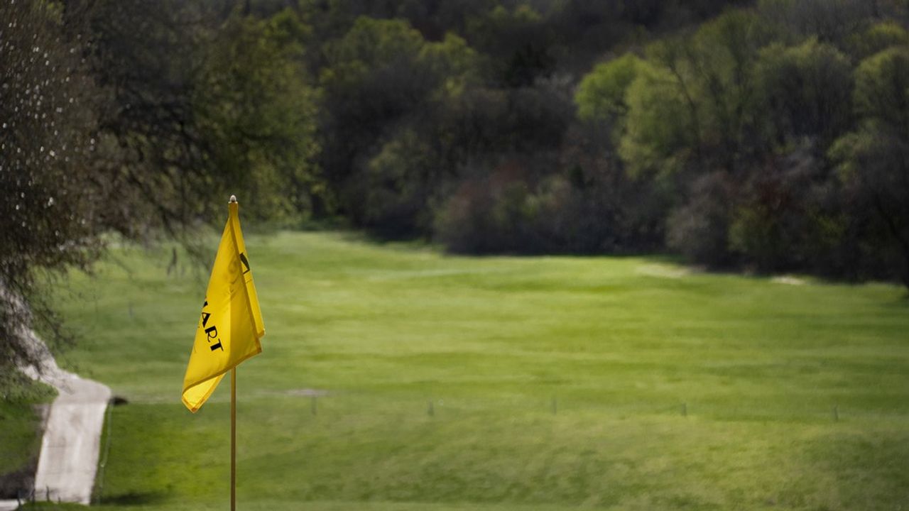 Natural surroundings and green spaces near Lantana in Lockhart, TX (Image 2).