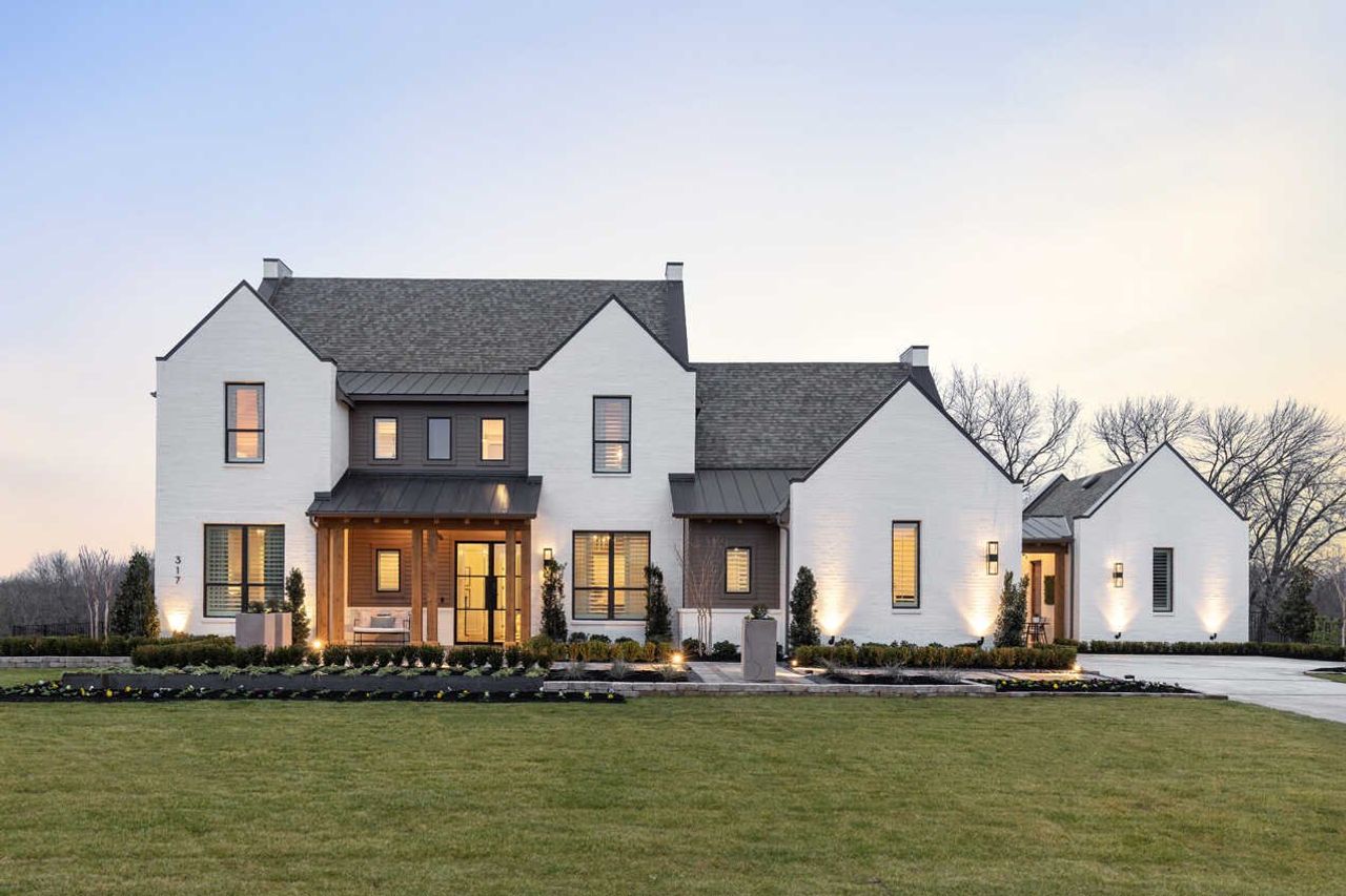 Front exterior of a home in the Estates at Bristol Valley community, located in Heath, TX (Image 2).