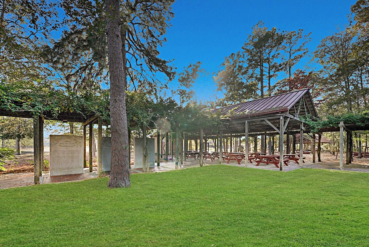 Columbia Lexington Local Gilbert Park Columbia Lexington Local Gilbert Park