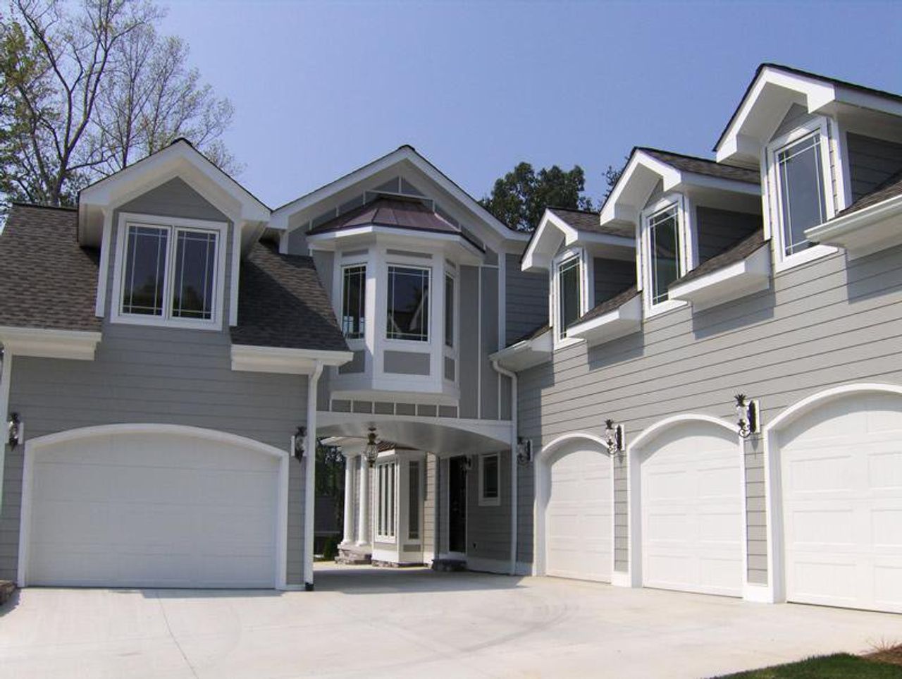 A showcase of a new construction home by Derek Osborne Builders, highlighting their design and quality (Image 2). A showcase of a new construction home by Derek Osborne Builders, highlighting their design and quality (Image 2).