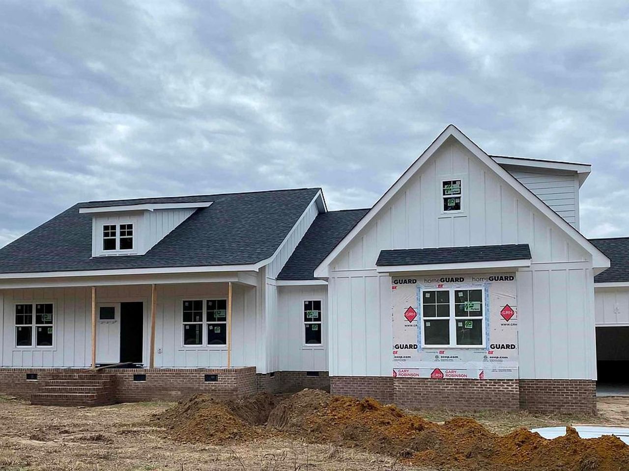 A showcase of a new construction home by Gary Robinson Homes, highlighting their design and quality (Image 2).