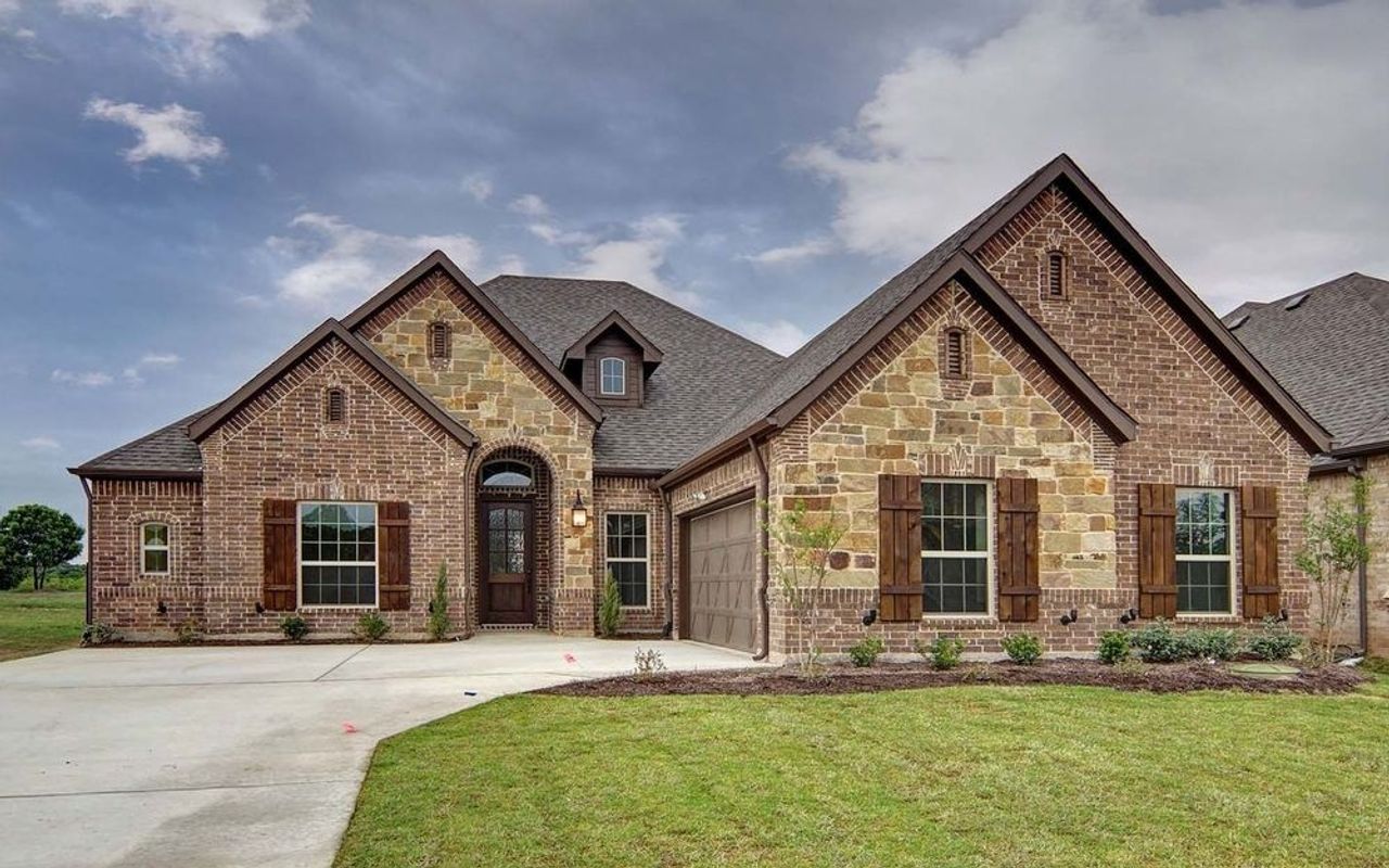 Image 2 of the Smith Farm community in North Richland Hills, TX.