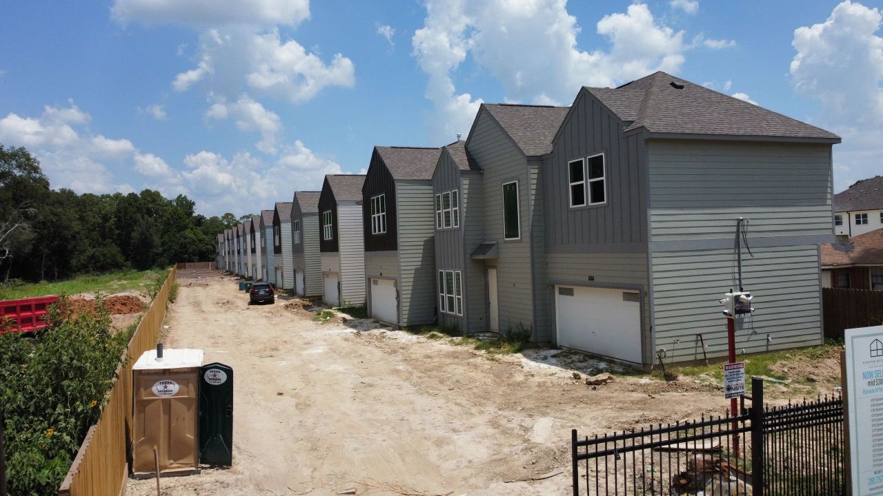 Front exterior of a home in the Elysium at Paul Quinn community, located in Houston, TX (Image 2).