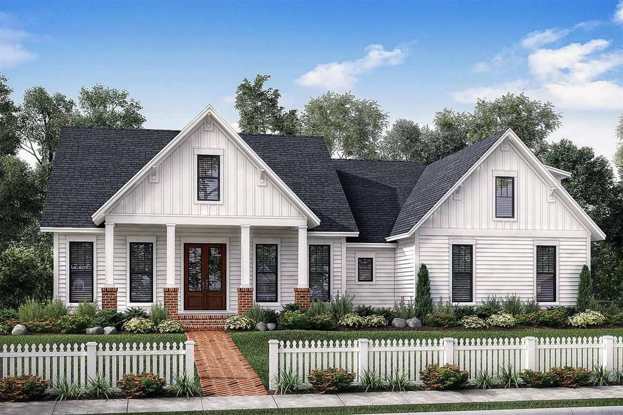 Front exterior of a home in the Stratford community, located in Kingston, GA (Image 2).