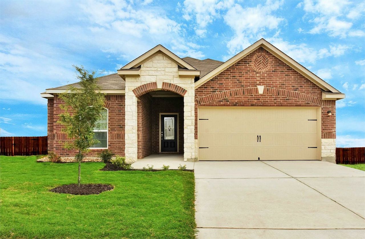 Image 2 of the Presidential Glen community in Manor, TX.