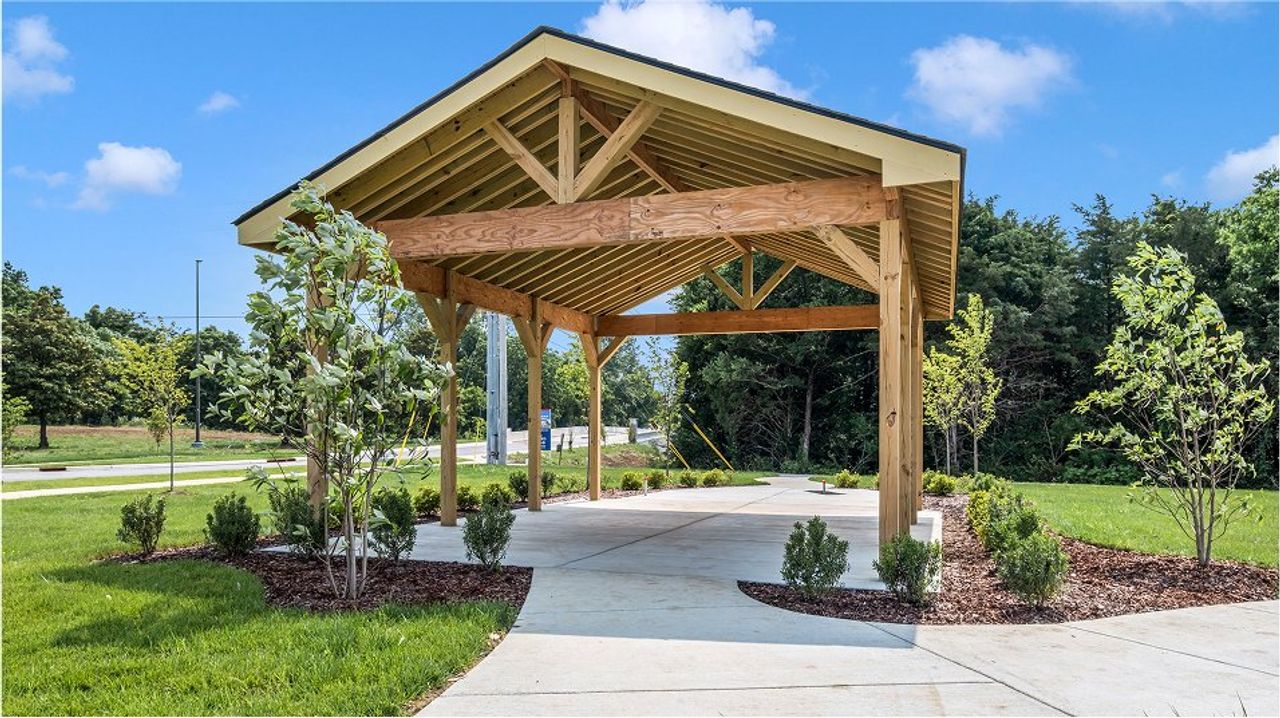 One Lebanon Place Amenity BBQ Area Pavilion