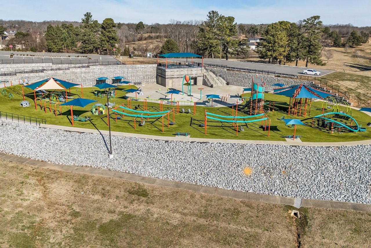 Dickson Aerial Henslee Park 1of2 Dickson Aerial Henslee Park 1of2