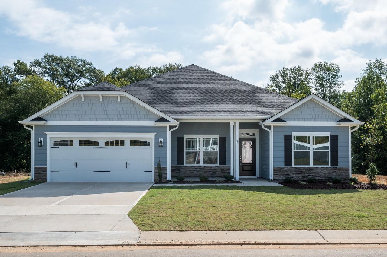 Front exterior of a home in the Copper Creek community, located in Winterville, NC (Image 2). Front exterior of a home in the Copper Creek community, located in Winterville, NC (Image 2).
