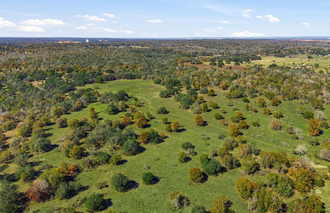 Picturesque Half-Acre Lots Picturesque Half-Acre Lots