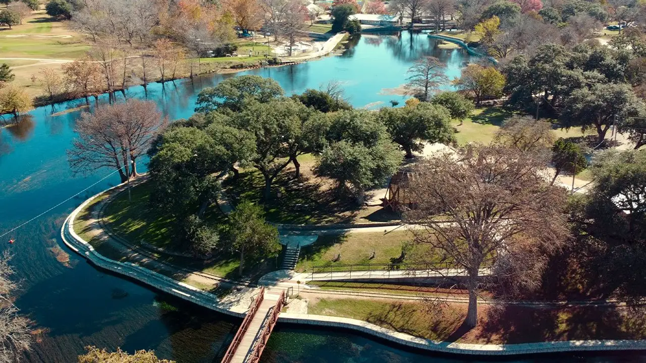Natural surroundings and green spaces near Mayfair in New Braunfels, TX (Image 2).