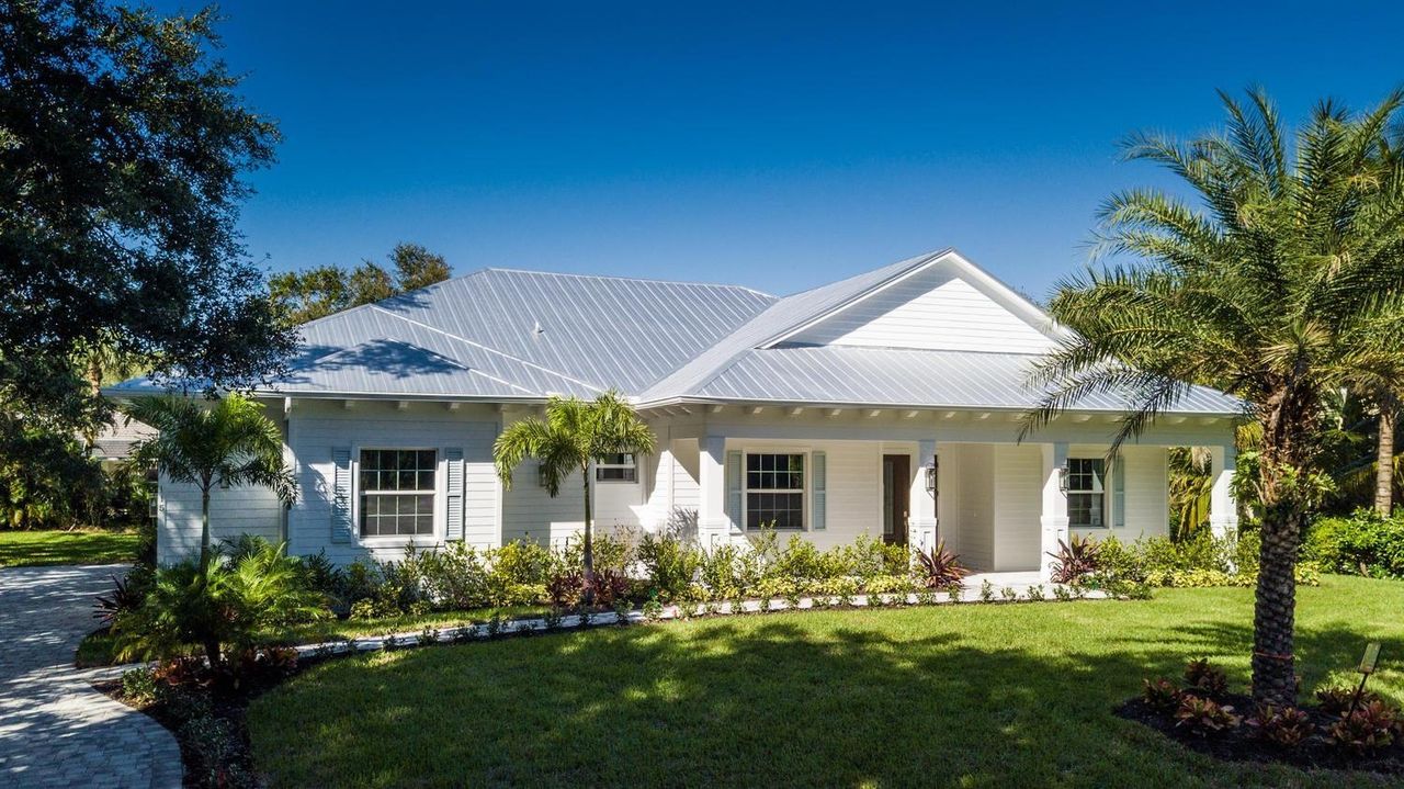 A showcase of a new construction home by Medalist Building Group, highlighting their design and quality (Image 2). A showcase of a new construction home by Medalist Building Group, highlighting their design and quality (Image 2).