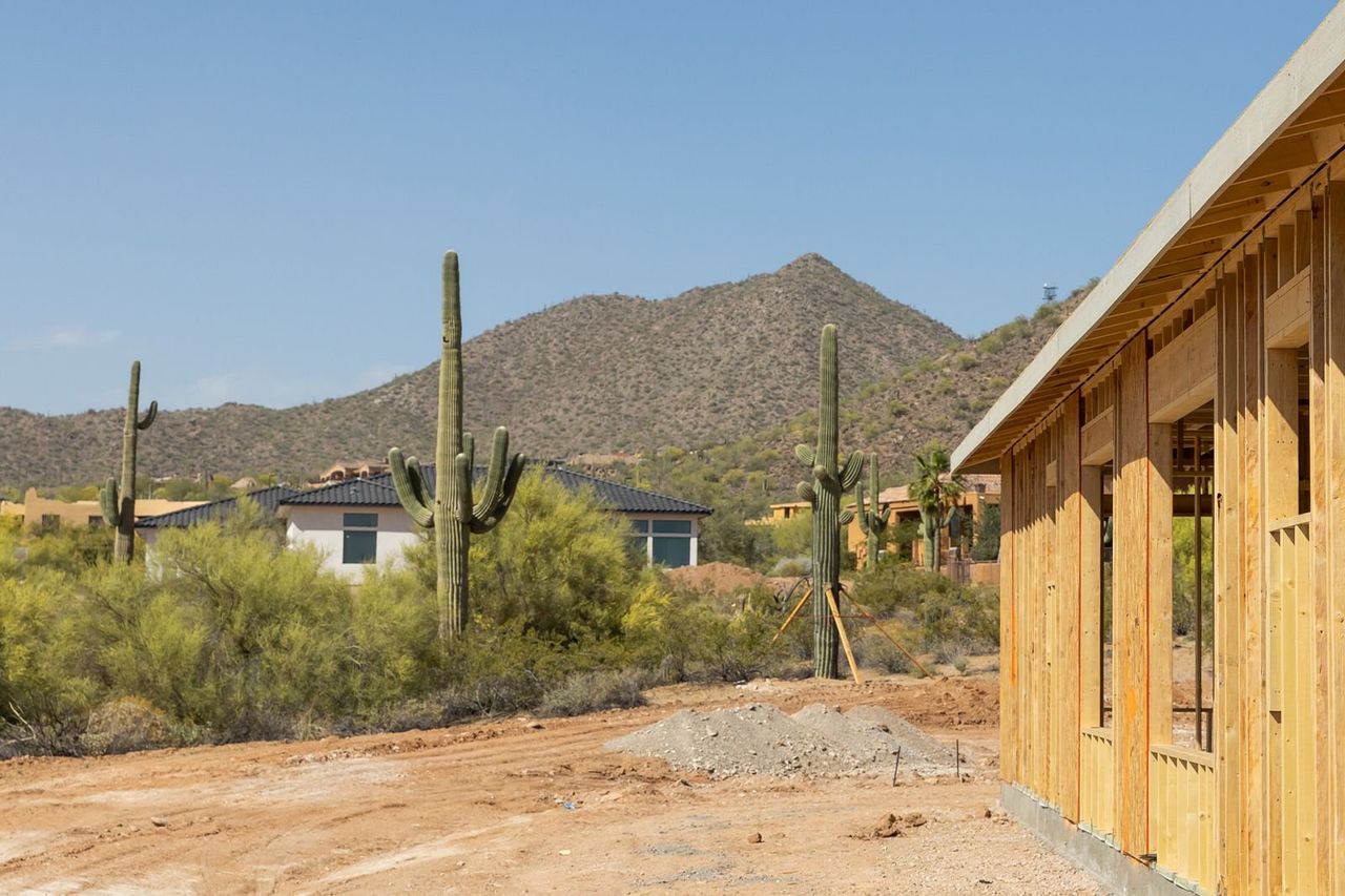 Image 2 of the Luxury Estates On Hawes community in Mesa, AZ.