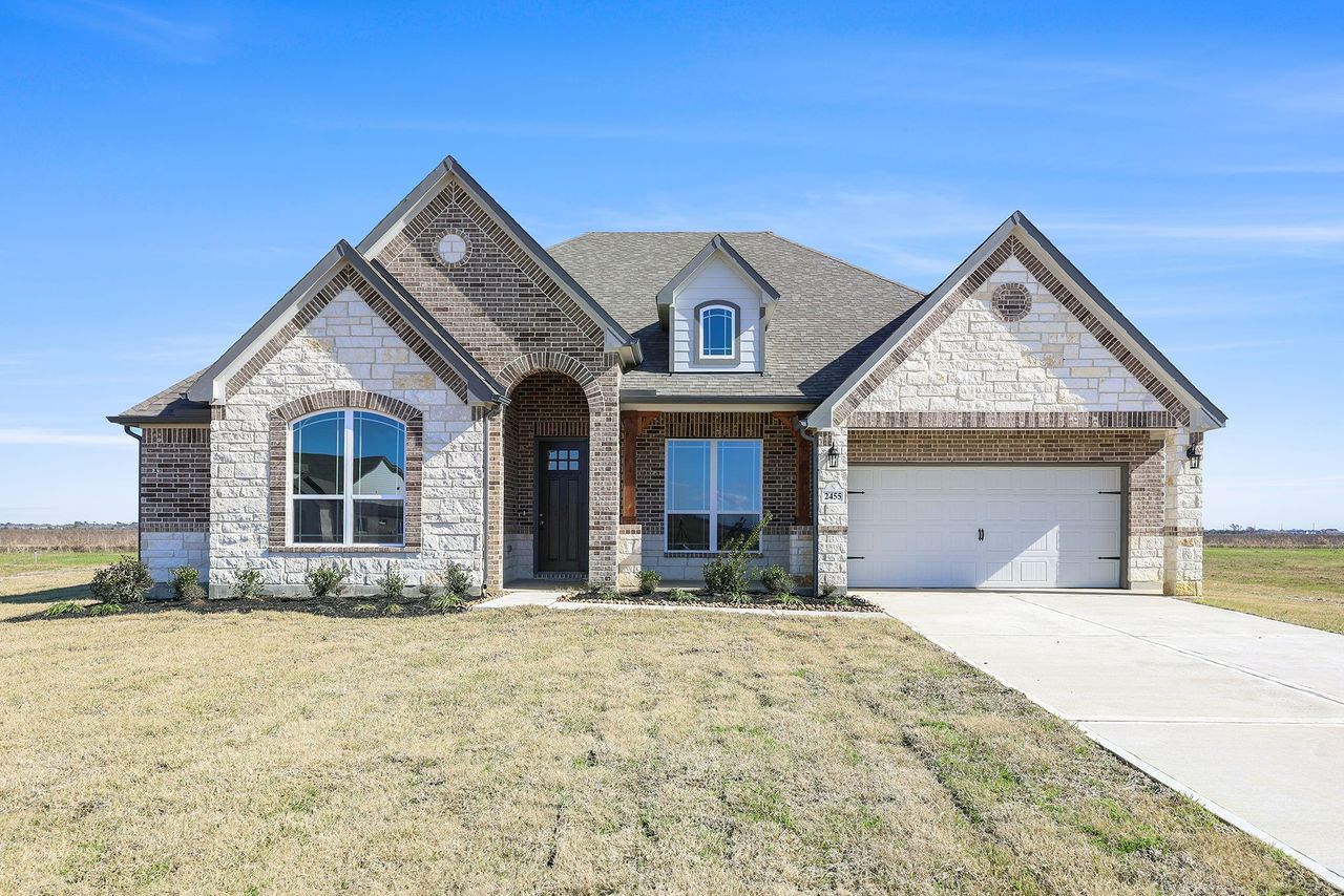 Front exterior of a home in the Diamond D Ranch community, located in Beaumont, TX (Image 2). Front exterior of a home in the Diamond D Ranch community, located in Beaumont, TX (Image 2).