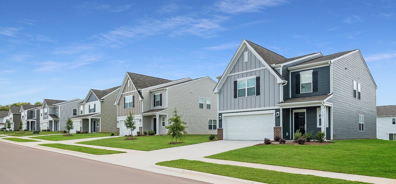 Sullivan Farm Streetscape 082925