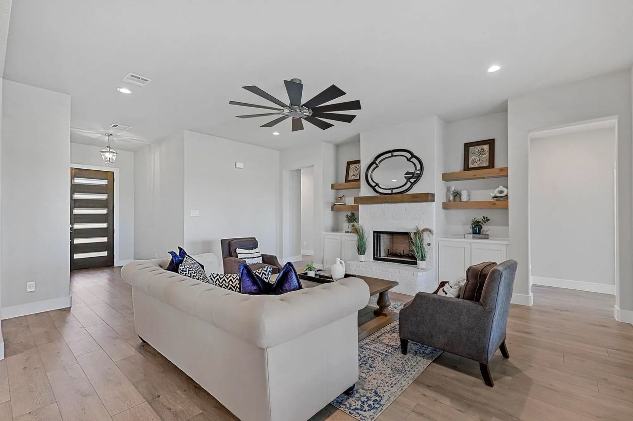 Image 2 of the Paloma Ranch community in Justin, TX.