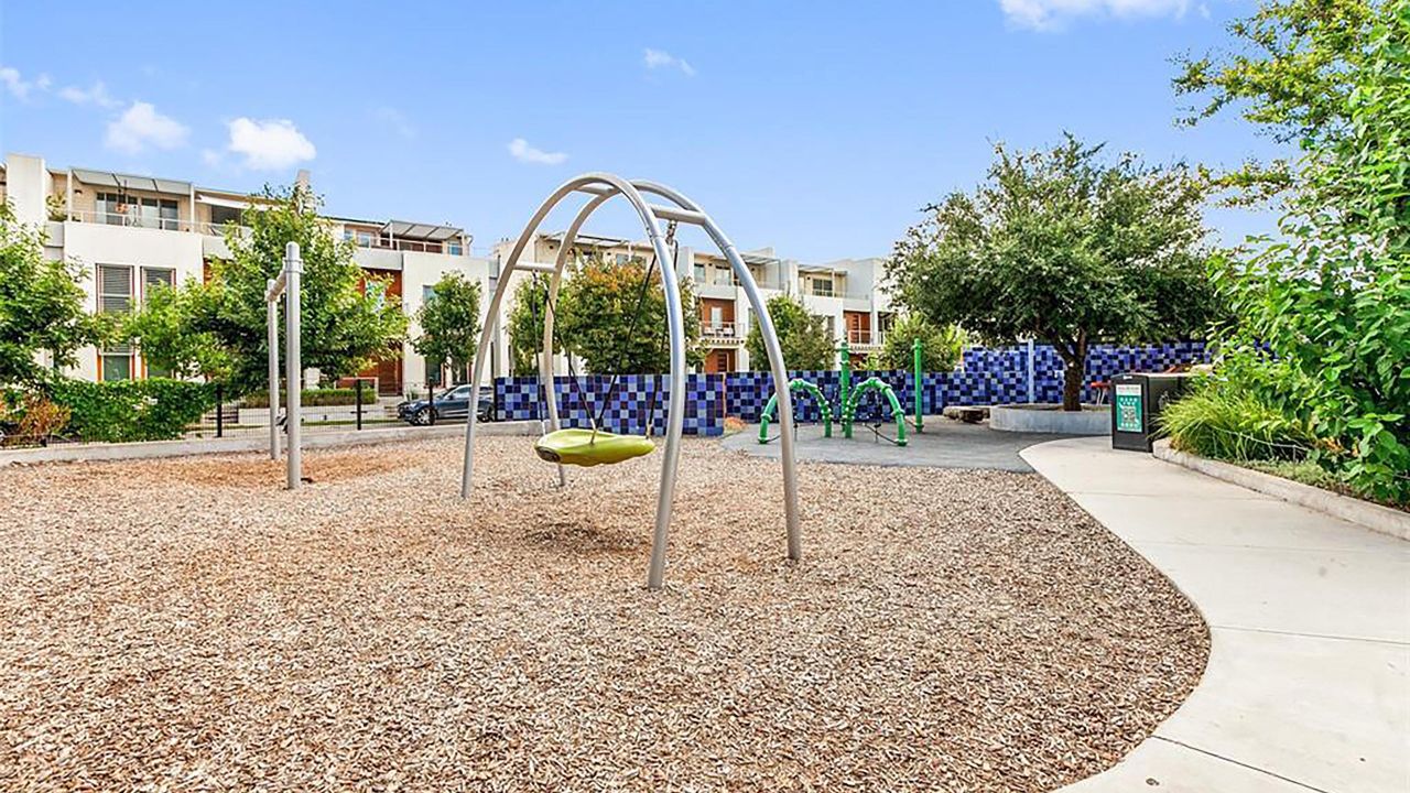 Community amenity available to residents of MUELLER EIGHT LIVE WORK COLLECTION in Austin (Image 2).