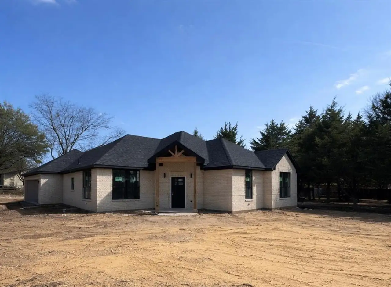 In-progress construction of a new home in , Glenn Heights, TX (Image 2).