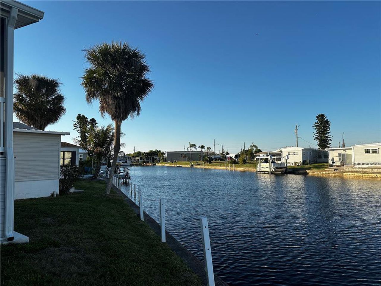 Exterior details and patio area of a home in , North Port (Image 2).