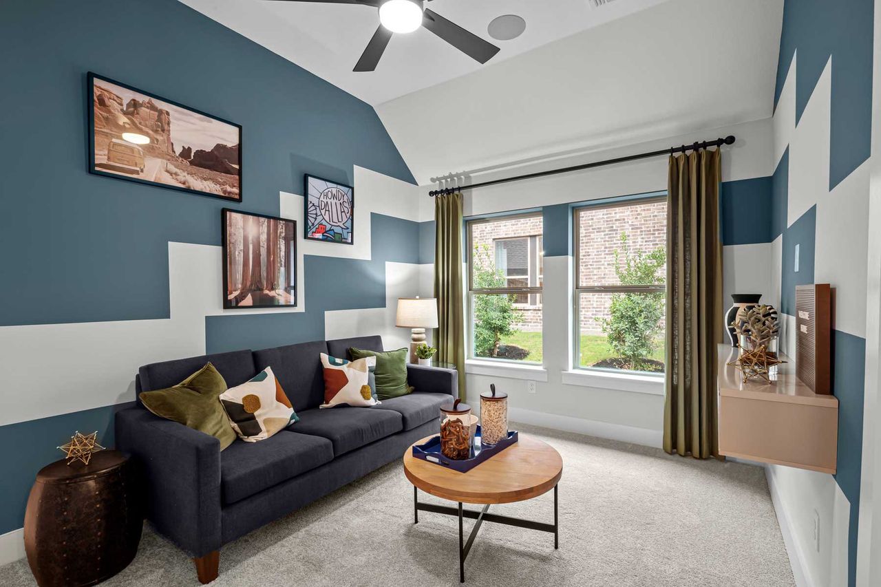 Representative furnished interior of a home built from the The Bluebonnet by David Weekley Homes in Creekshaw – Classic, Royse City (Image 2). Representative furnished interior of a home built from the The Bluebonnet by David Weekley Homes in Creekshaw – Classic, Royse City (Image 2).