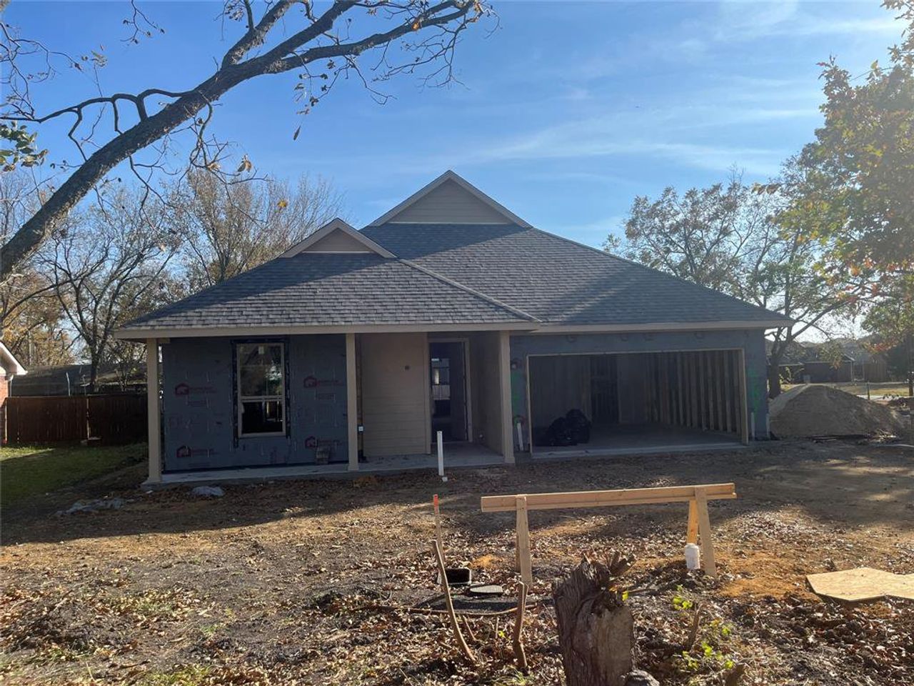 In-progress construction of a new home in , Van Alstyne, TX (Image 2).
