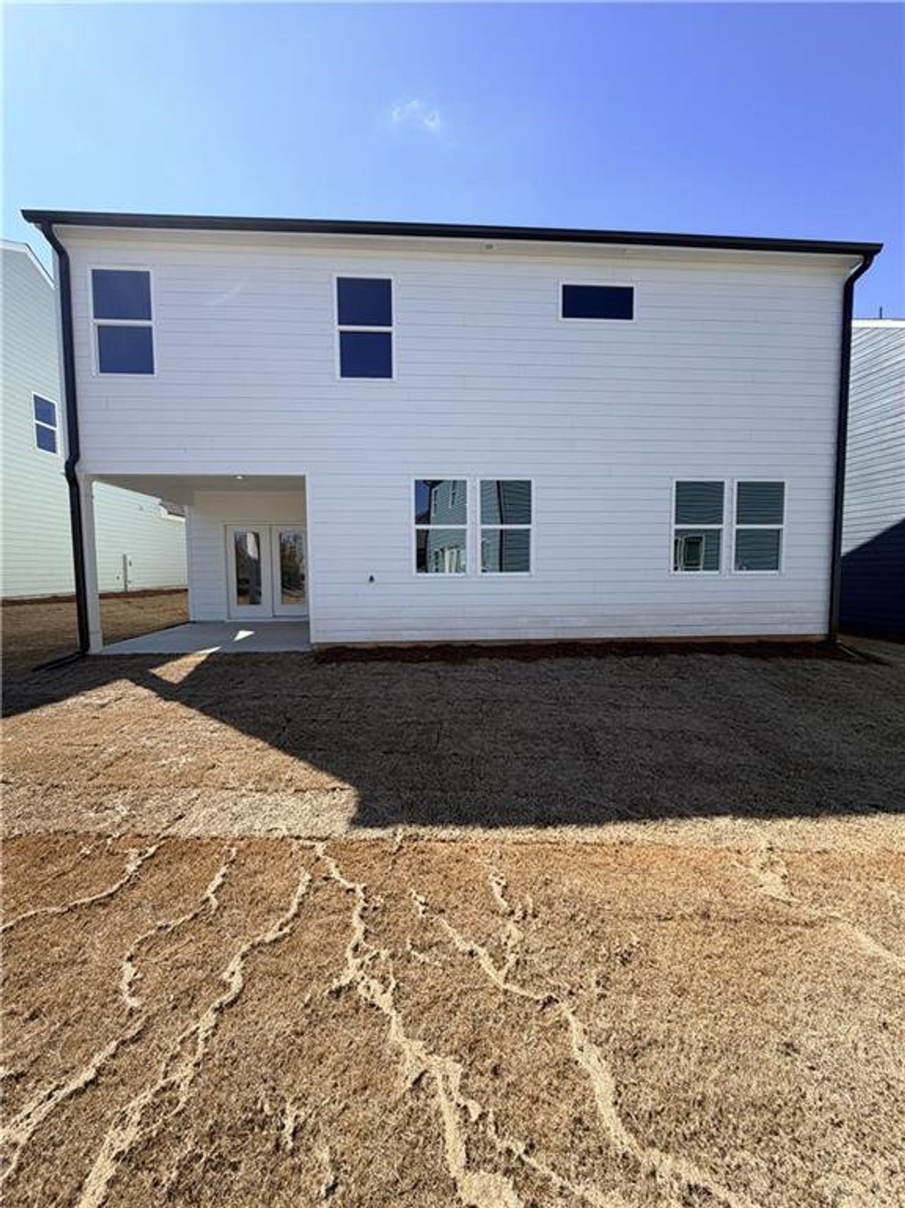 Exterior details and patio area of a home in , Lilburn (Image 2).