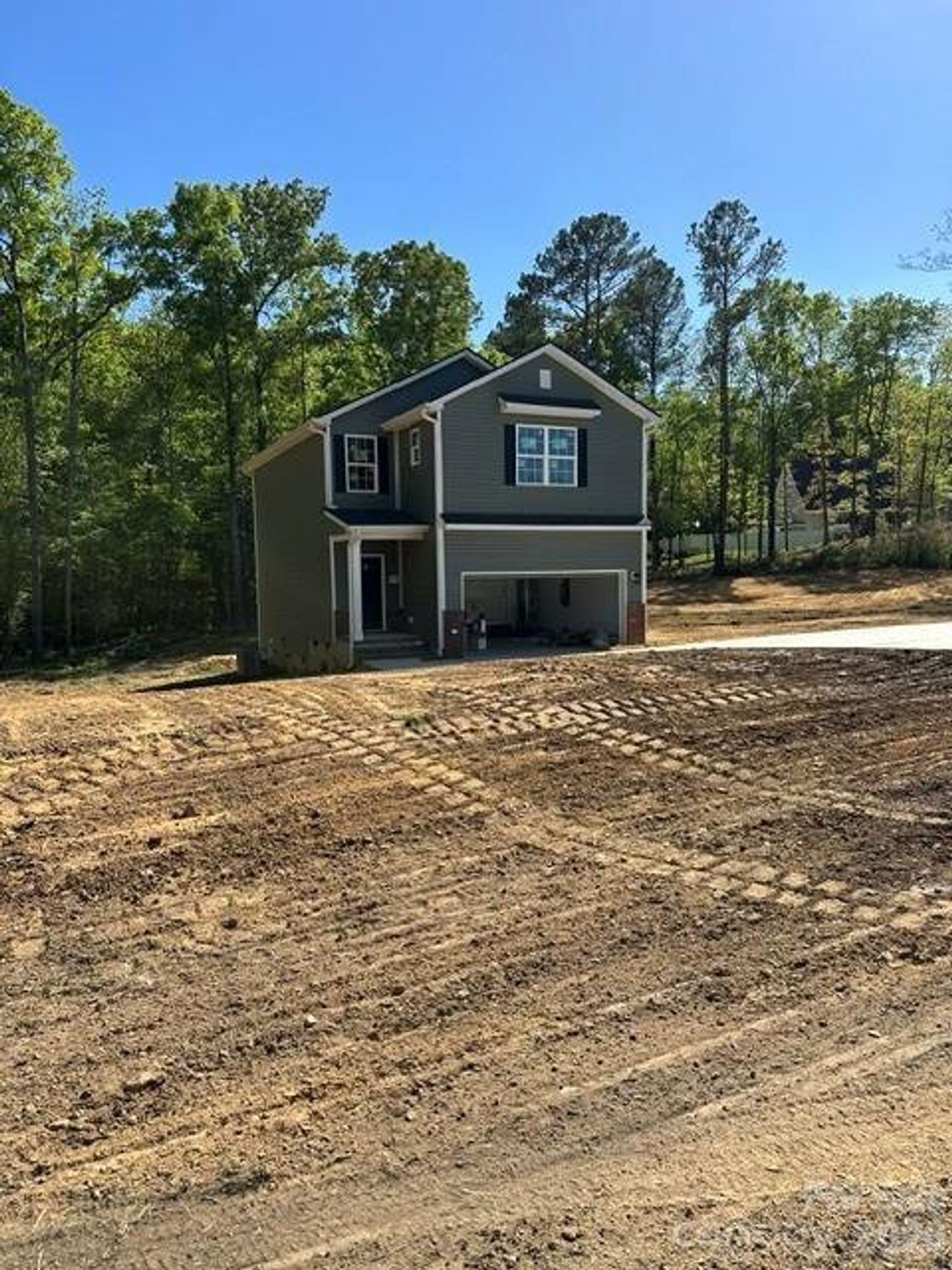 Image 2 of a home in .