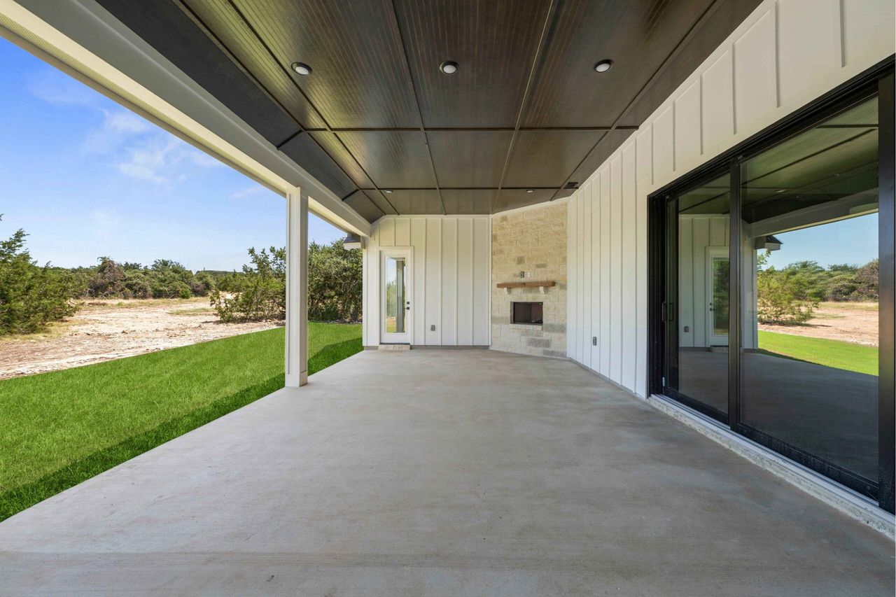 Exterior details and patio area of a home in Daniels Mountain, Georgetown (Image 2).