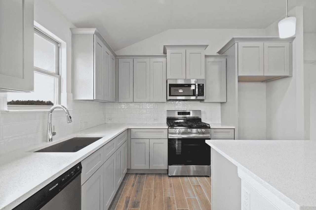 Furnished interior view inside a new home in , Angleton (Image 2).