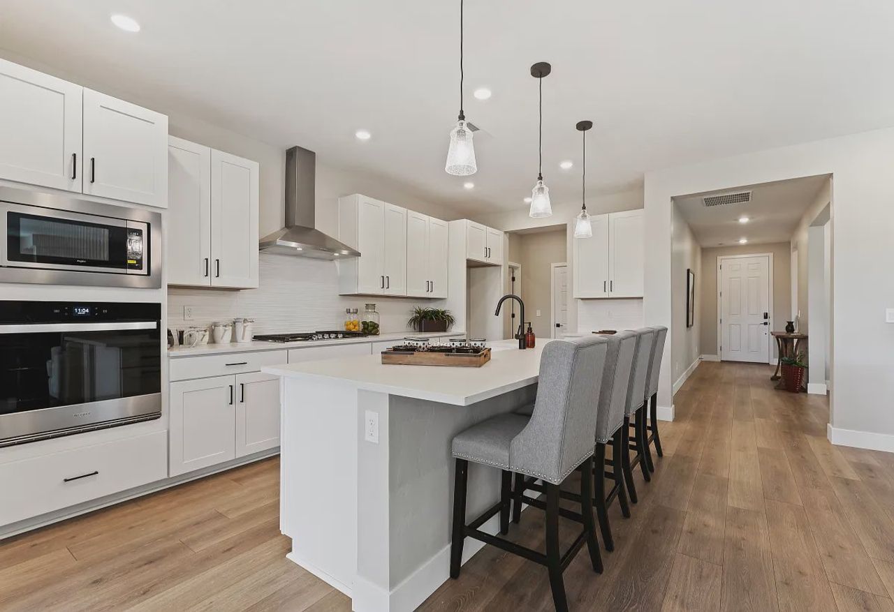 Reunion Kitchen - 1 of 1