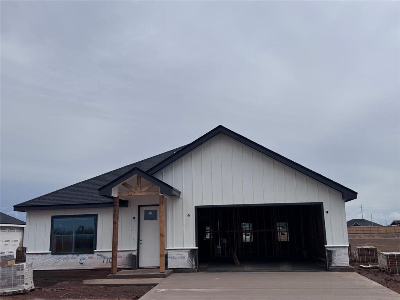 Image 2 of a home in .