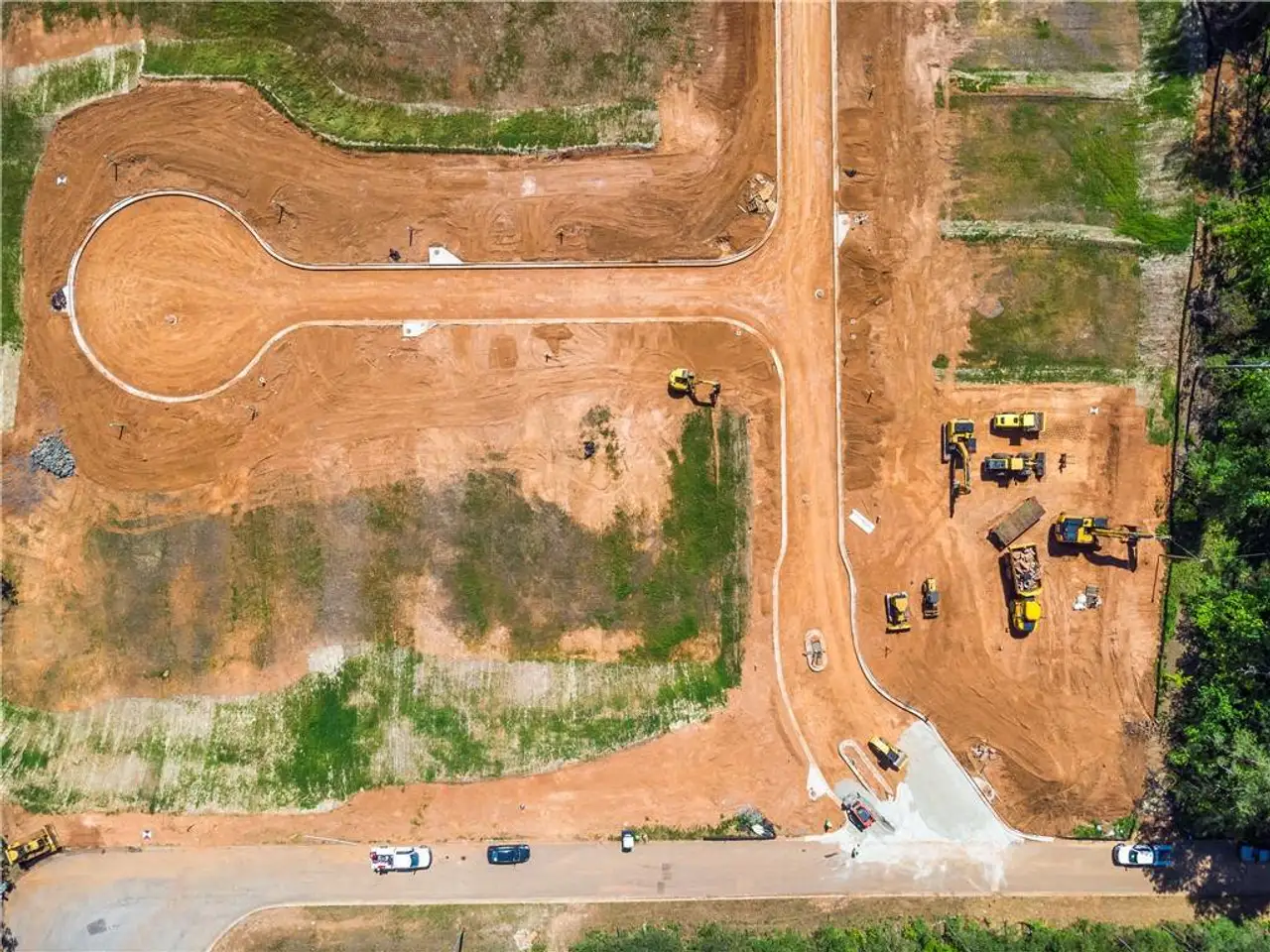 Site preparation for new homesites in Easton Park, Dallas (Image 2).