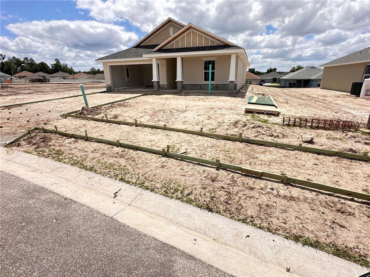 Image 2 of a home in .