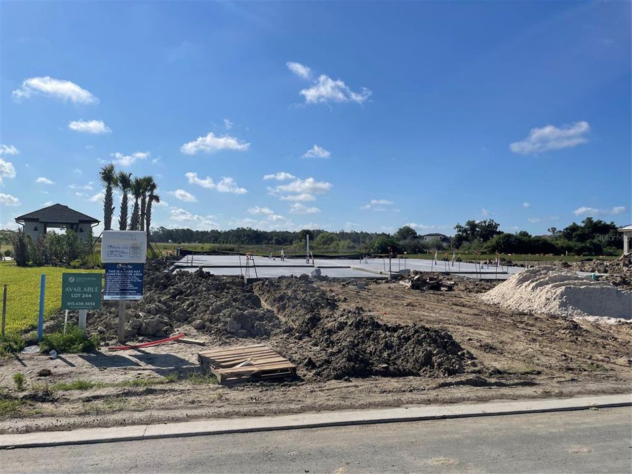 Site preparation for new homesites in Crosswind Ranch, Parrish (Image 2).