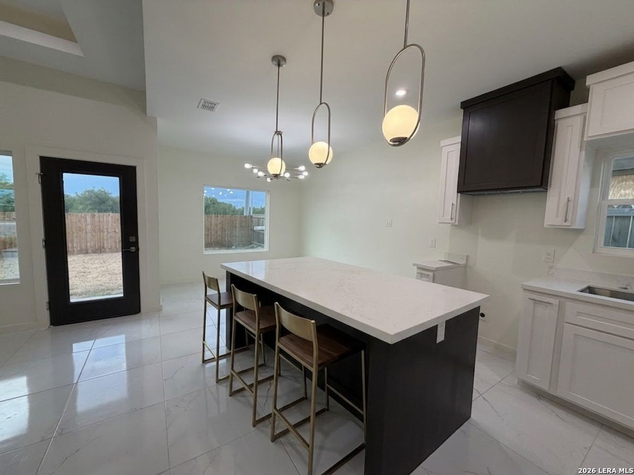 Furnished interior view inside a new home in , Laredo (Image 2).