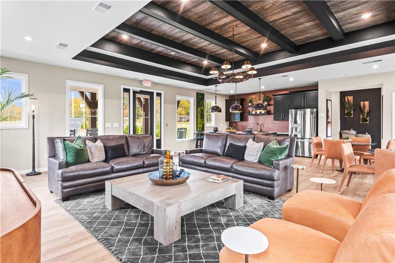 Community amenities in Laurel Farms, Dallas (Image 2). Community amenities in Laurel Farms, Dallas (Image 2).