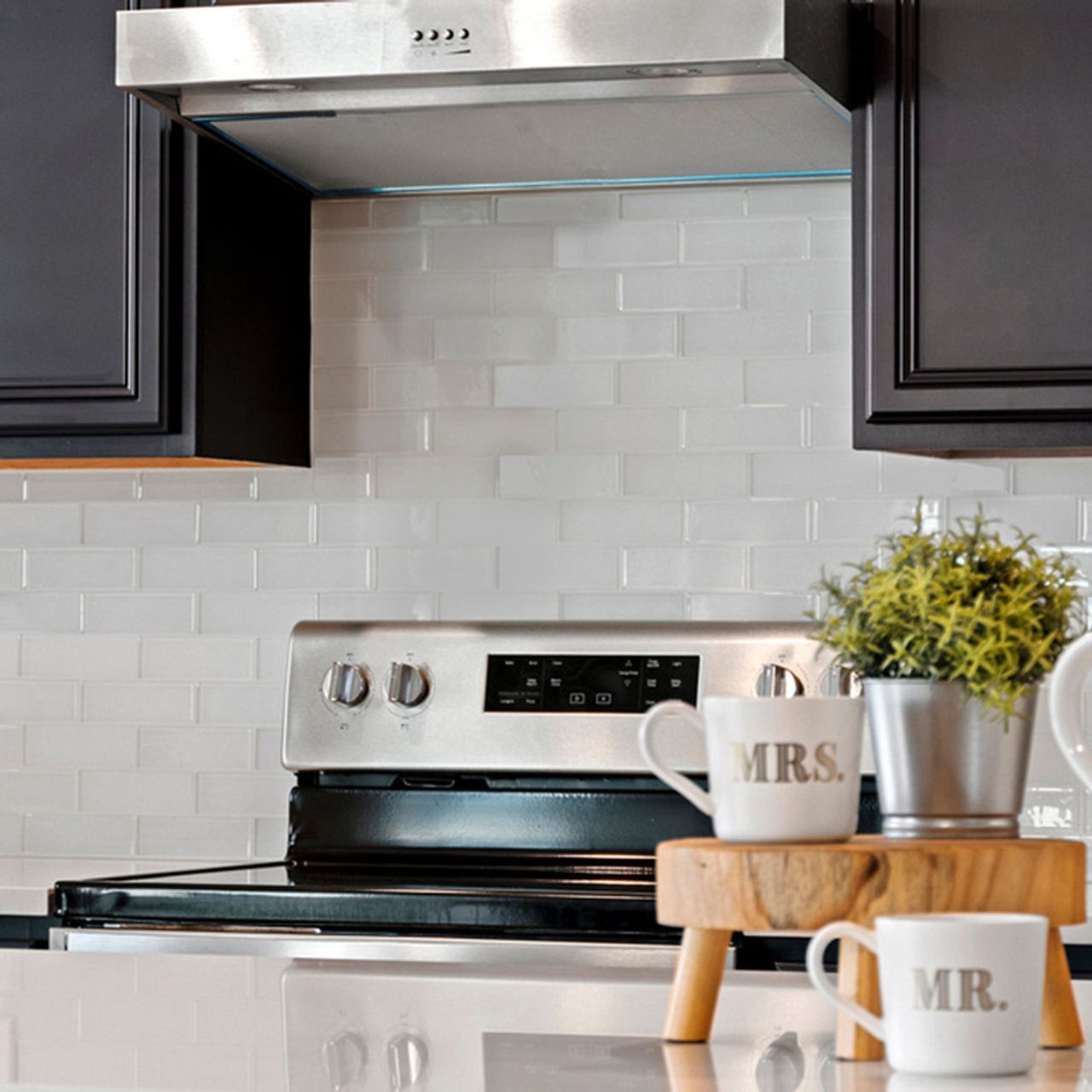 Image 2 representing the 1042 by KB Home in Sonterra - Cool Water, Jarrell, TX.