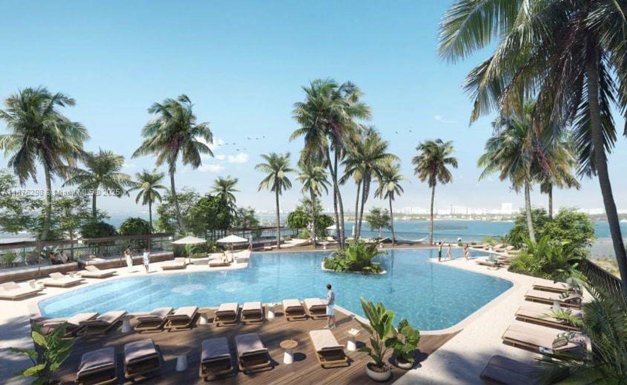 Image 2 of a home in Gale Hotel & Residences Miami (former Natiivo).