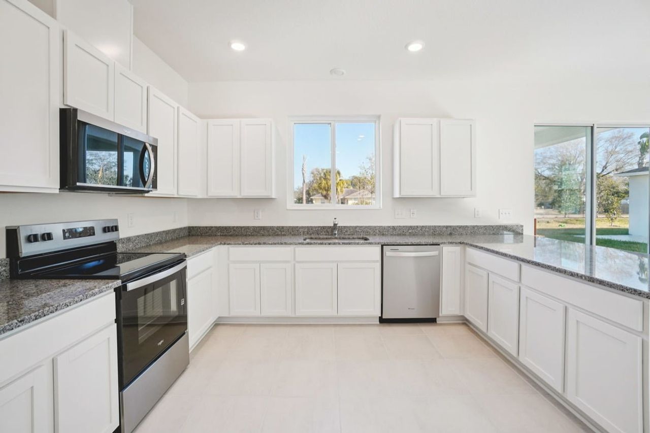 Furnished interior view inside a new home in Pepper Grove I, Palmetto (Image 2).