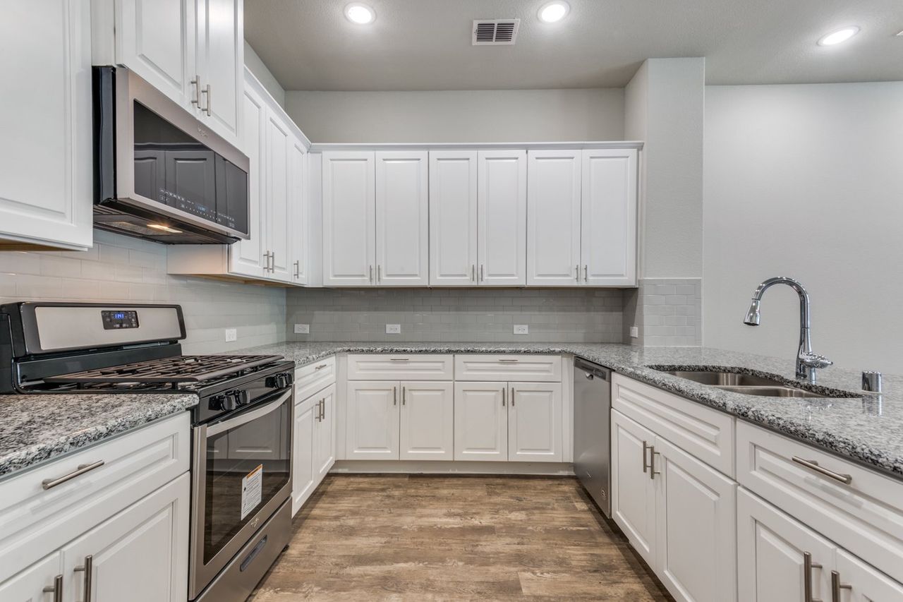 Image 2 representing the Southhampton II - END by Megatel Homes in Mercer Crossing - Windermere, Farmers Branch, TX. Image 2 representing the Southhampton II - END by Megatel Homes in Mercer Crossing - Windermere, Farmers Branch, TX.