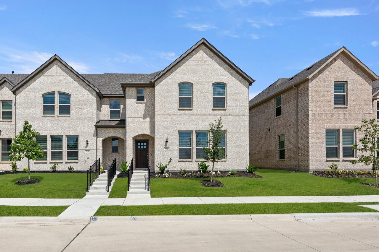 Representative exterior photo of a completed home built from the Lavon by Impression Homes in Creekshaw, Royse City, TX (Image 2). Representative exterior photo of a completed home built from the Lavon by Impression Homes in Creekshaw, Royse City, TX (Image 2).