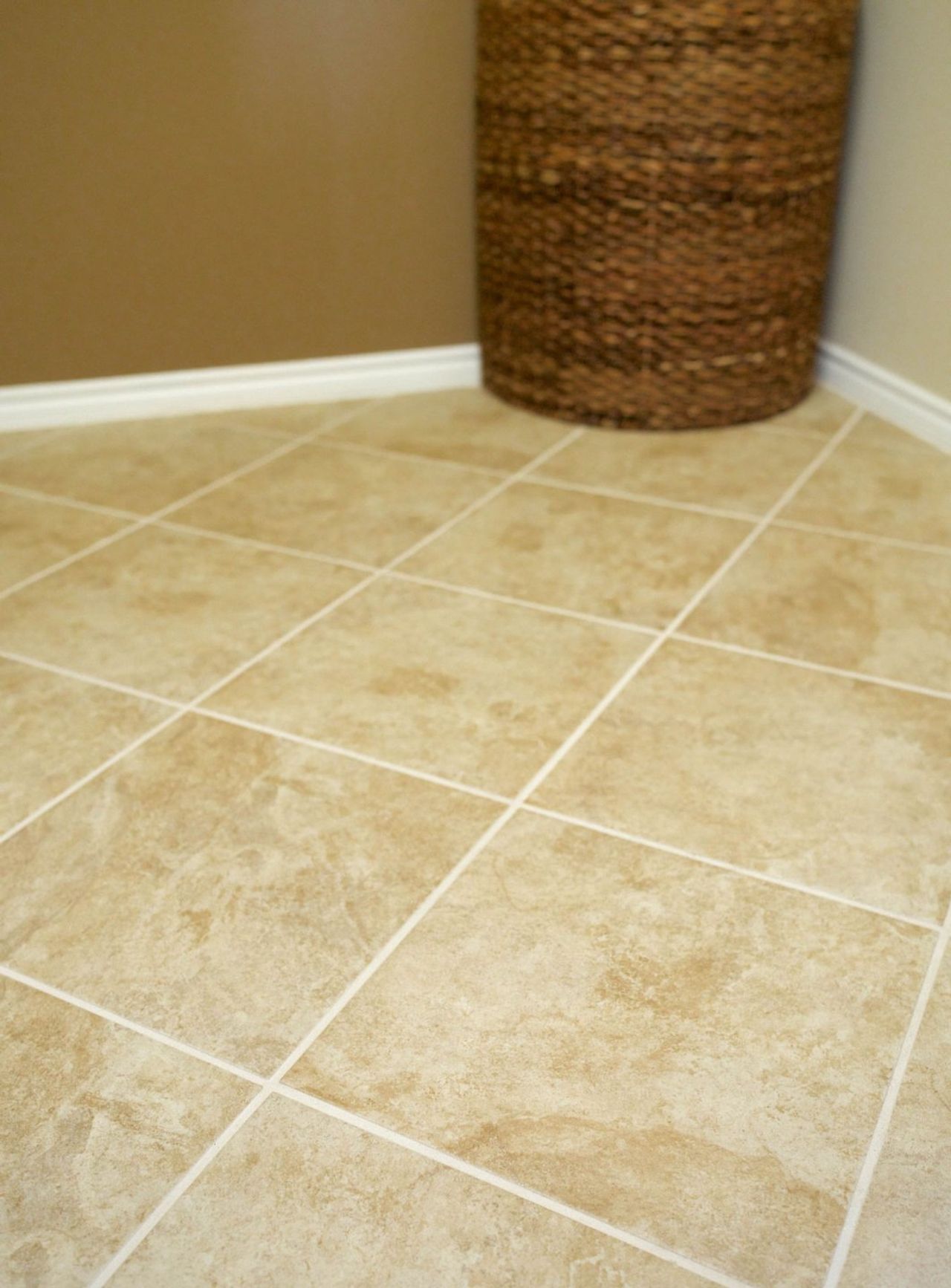 Representative interior finishes for a home built from the Keller by Pulte Homes in Treeline, Justin (Image 2). Representative interior finishes for a home built from the Keller by Pulte Homes in Treeline, Justin (Image 2).