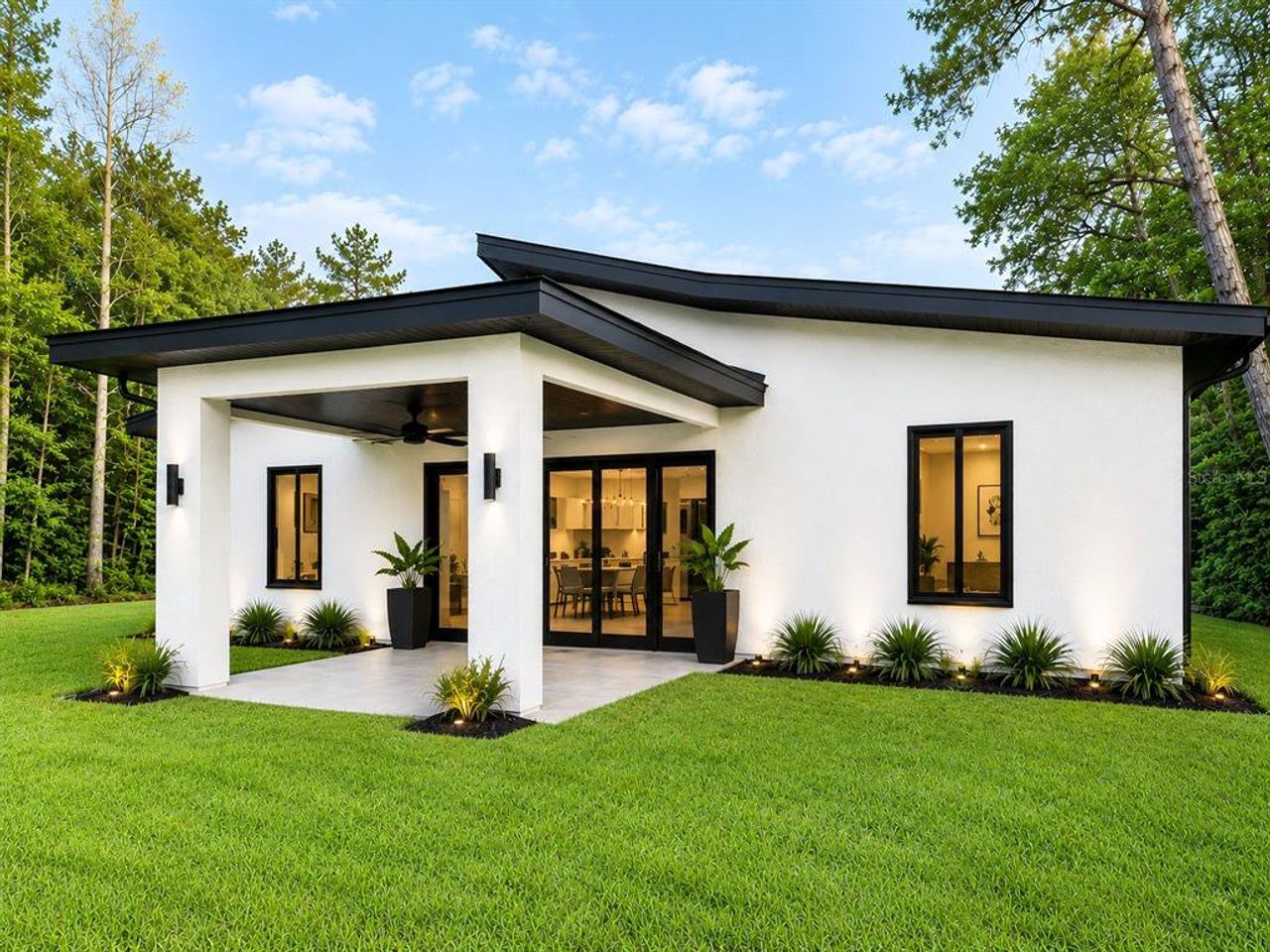 Exterior details and patio area of a home in , Ocala (Image 2).
