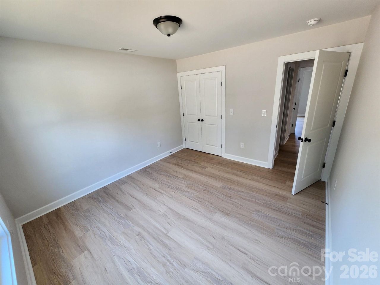 Photo is for reference & reflects style of planned installation.