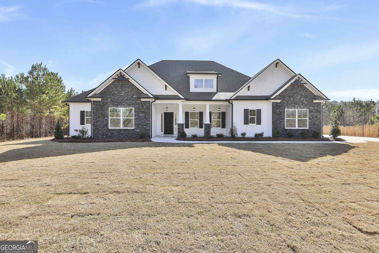 Image 2 of a home in Highgate.